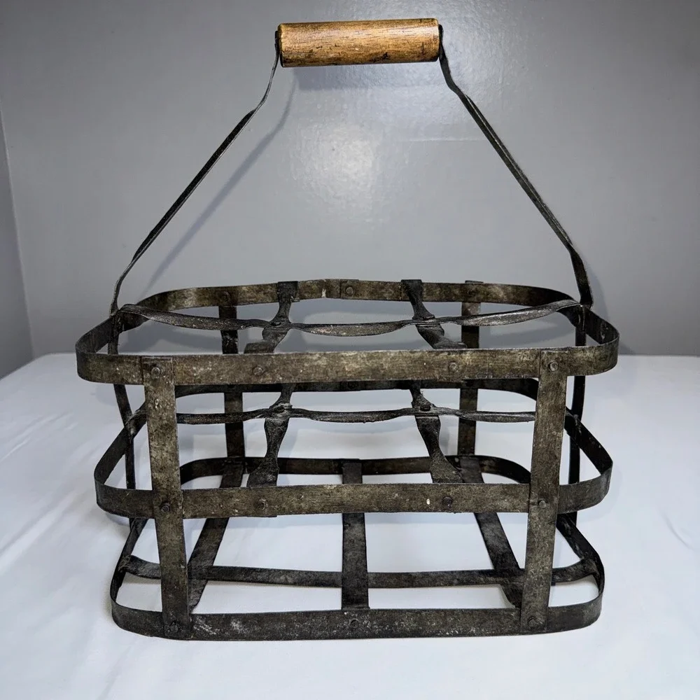 Vintage Metal Milk Bottle Carrier 6 Slot Caddy Rustic Farmhouse Wood Handle 12x8